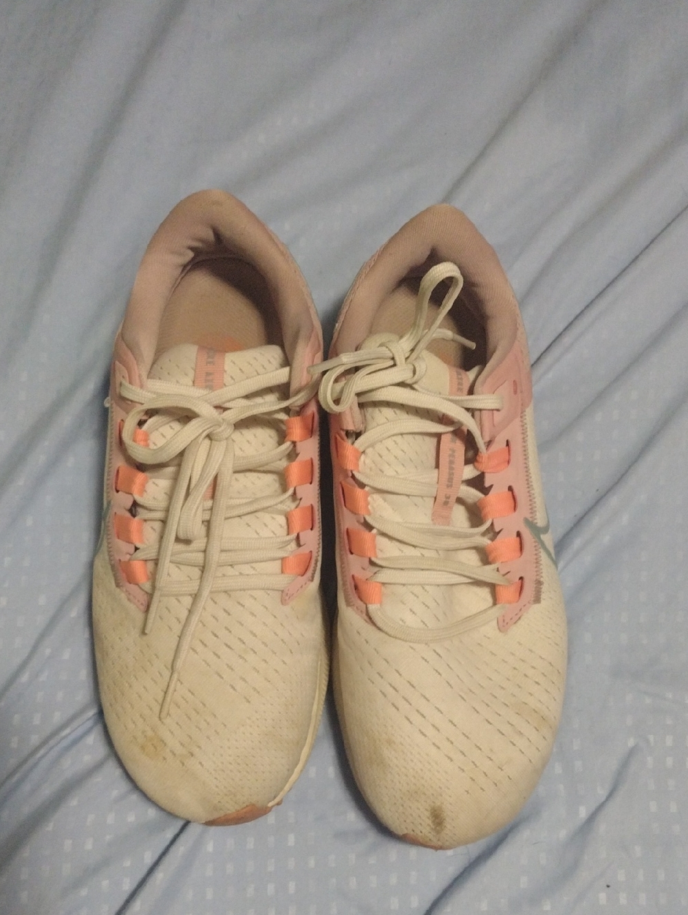 Women's Lightweight Running Sneakers - Cream & Pink